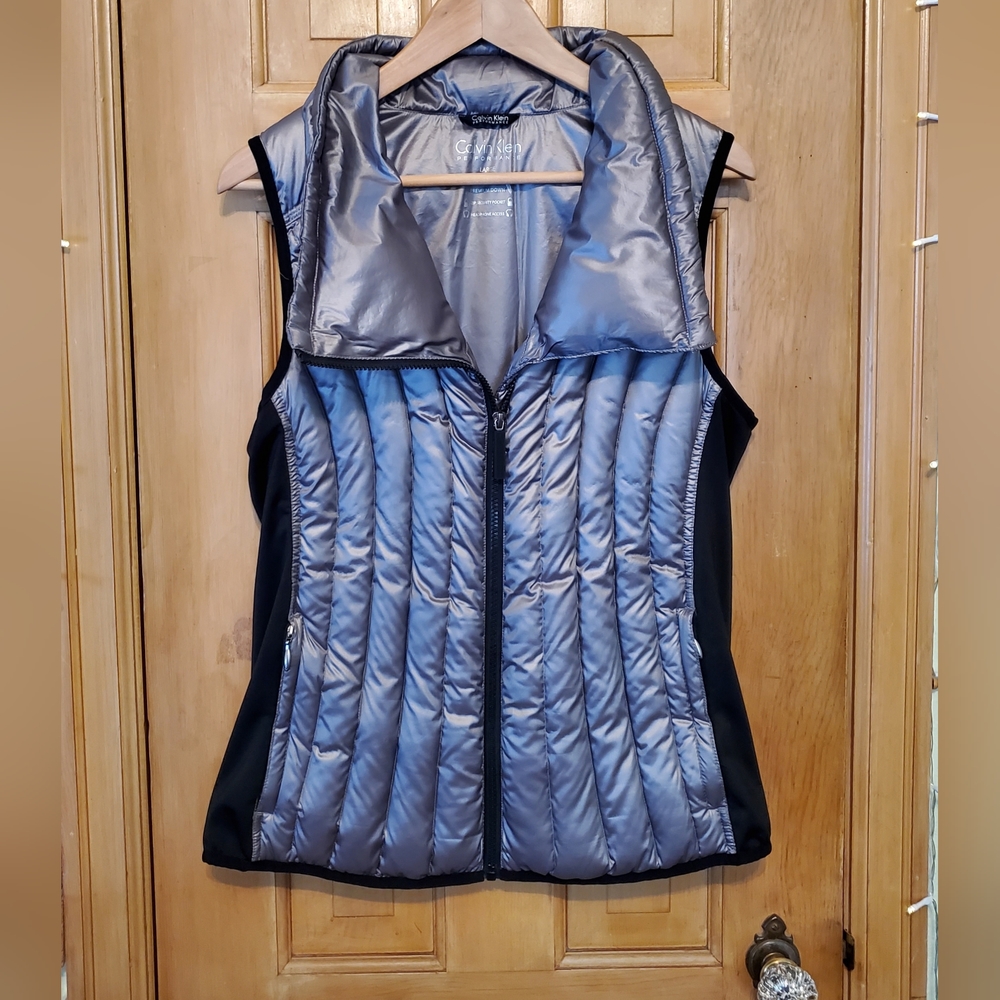 Calvin Klein Large Silver Vest